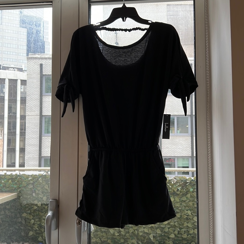 Lulus black jersey romper nwt sz m